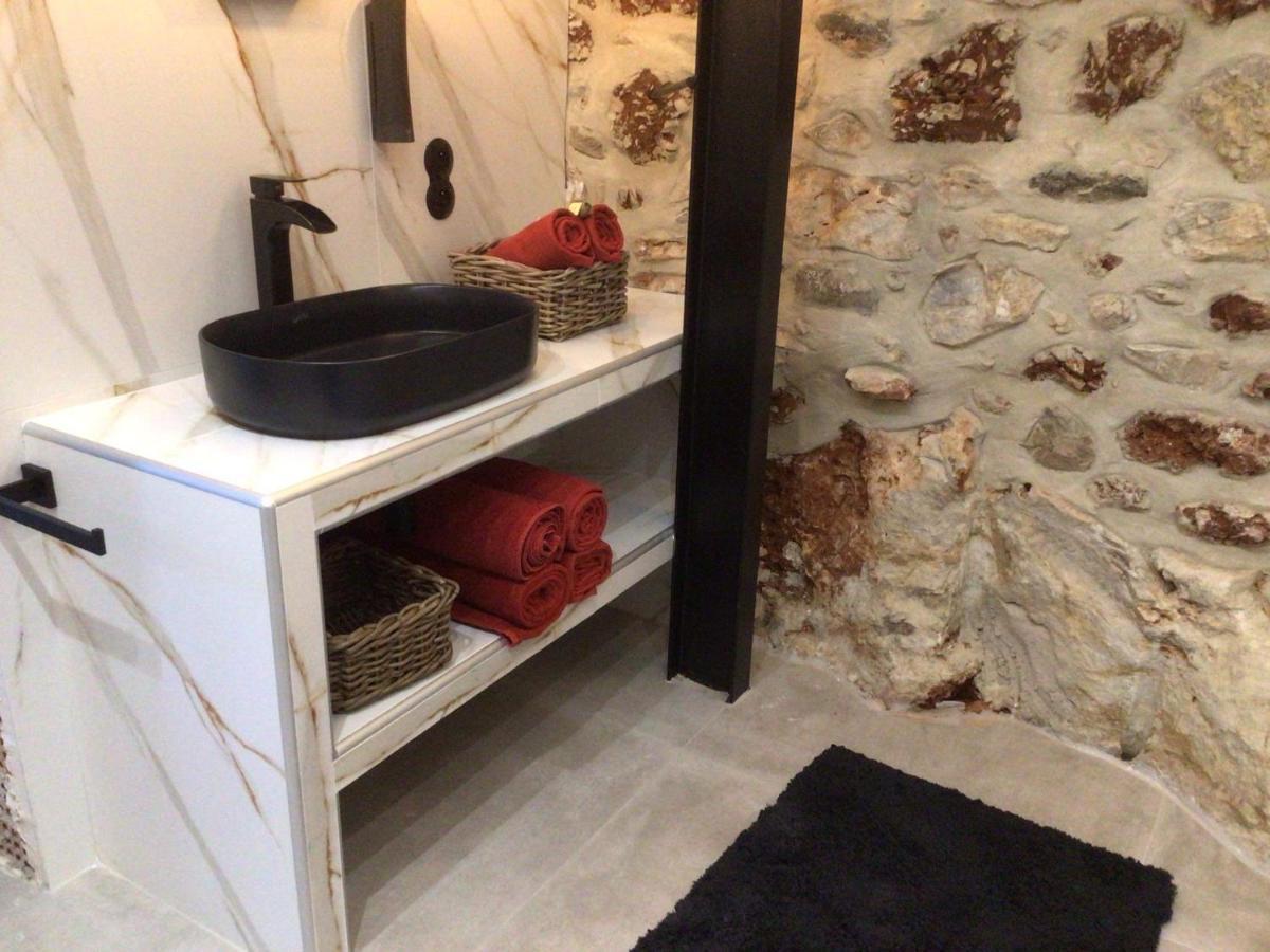 Laryssiou Suite Гитио Екстериор снимка